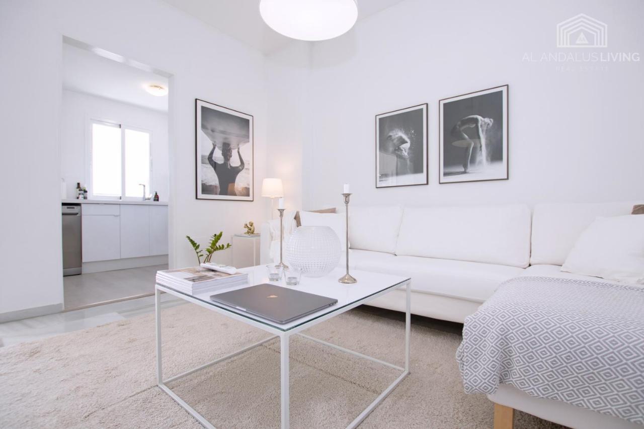Scandinavian Style Apartment With Amazing Sea Views And South West Facing Sunny Terrace In Miraflores Walking Distance To The Beach! Málaga Esterno foto