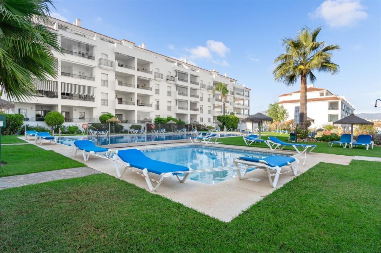Scandinavian Style Apartment With Amazing Sea Views And South West Facing Sunny Terrace In Miraflores Walking Distance To The Beach! Málaga Esterno foto