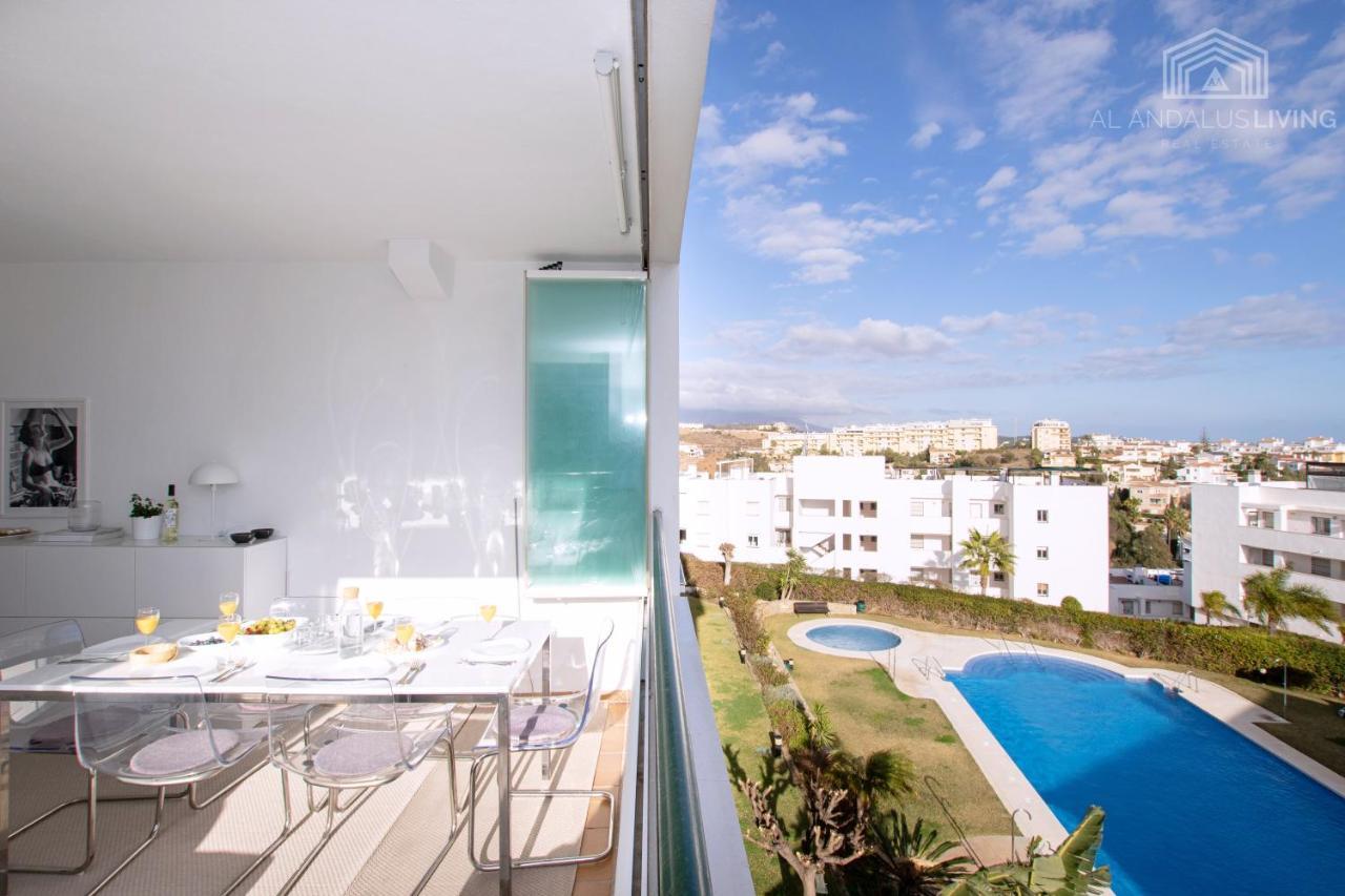 Scandinavian Style Apartment With Amazing Sea Views And South West Facing Sunny Terrace In Miraflores Walking Distance To The Beach! Málaga Esterno foto